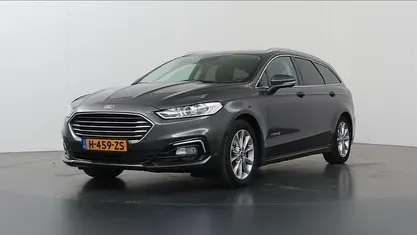 Grijs Gebruikt 2020 Ford Mondeo Titanium Stationwagen | € 19.330 (Eerlijke prijs)