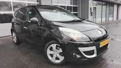 Zwart Gebruikt 2011 Renault Scénic III Expression MPV | € 3.950 (Eerlijke prijs)