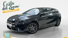 Onbekend Nieuw 2024 Kia Ceed Hatchback | € 37.790 (Eerlijke prijs)