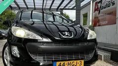 Zwart Gebruikt 2008 Peugeot 308 Hatchback | € 1.899 (Eerlijke prijs)