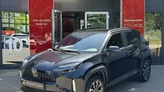 Zwart Gebruikt 2024 Toyota Yaris Cross Edition SUV | € 30.400 (Eerlijke prijs)