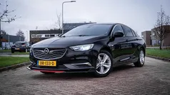 Zwart Gebruikt 2019 Opel Insignia Edition Hatchback | € 13.900 (Eerlijke prijs)