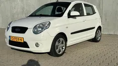 Wit Gebruikt 2011 Kia Picanto Hatchback | € 2.749 (Eerlijke prijs)