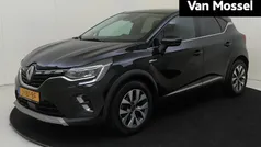 Zwart Gebruikt 2020 Renault Captur Intens SUV | € 16.935 (Eerlijke prijs)