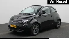 Zwart Gebruikt 2022 Fiat 500e Icon Cabriolet | € 17.900 (Eerlijke prijs)