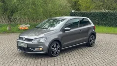 Grijs, metallic lak Gebruikt 2014 VW Polo Highline Hatchback | € 8.950 (Eerlijke prijs)