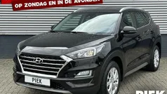 Zwart, metallic lak Gebruikt 2020 Hyundai Tucson Premium SUV | € 26.999 (Eerlijke prijs)