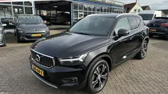 Zwart (metallic) Gebruikt 2020 Volvo XC40 Inscription SUV | € 24.950 (Eerlijke prijs)