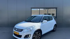 Wit Gebruikt 2015 Suzuki Swift Style Hatchback | € 7.995 (Eerlijke prijs)