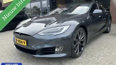 Grijs, metallic lak Gebruikt 2018 Tesla Model S Sedan | € 24.950 (Eerlijke prijs)