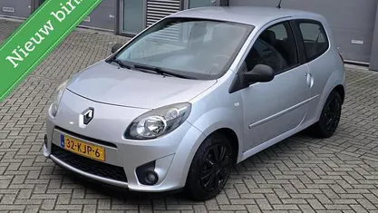 Grijs Gebruikt 2010 Renault Twingo Hatchback | € 2.495 (Eerlijke prijs)