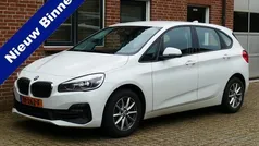 Wit Gebruikt 2018 BMW 218 Executive Stationwagen | € 15.949 (Eerlijke prijs)