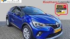 Blauw (metallic) Gebruikt 2020 Renault Captur Intens SUV | € 16.900 (Goede deal)