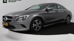 Grijs Gebruikt 2019 Mercedes CLA180 Ambition Sedan | € 20.945 (Eerlijke prijs)