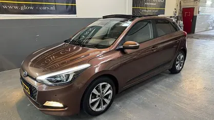 Occasion 2015 Hyundai i20 Hatchback | € 8.250 (Eerlijke prijs)