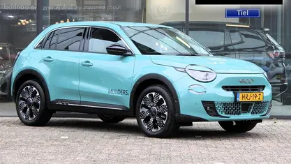 Blauw Gebruikt 2025 Fiat 600 La Prima SUV | € 28.987 (Goede deal)