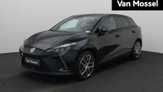 Gebruikt 2023 MG MG4 EV Luxury Hatchback | € 23.400 (Eerlijke prijs)