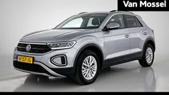 Grijs Gebruikt 2022 VW T-Roc Life SUV | € 25.900 (Eerlijke prijs)