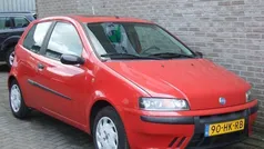 Rood Gebruikt 2001 Fiat Punto Hatchback | € 1.250 (Eerlijke prijs)