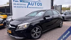 Zwart Gebruikt 2017 Mercedes A160 Hatchback | € 12.999 (Goede deal)