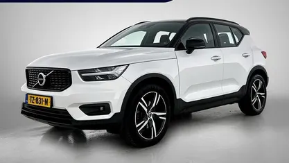 Wit Occasion 2018 Volvo XC40 R-Design SUV | € 27.950 (Eerlijke prijs)