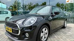 Gebruikt 2020 Mini Cooper Pepper Hatchback | € 18.344 (Eerlijke prijs)