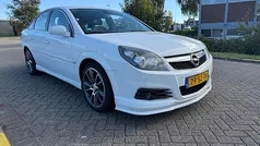 Wit Gebruikt 2006 Opel Vectra GTS Executive Hatchback | € 1.950 (Eerlijke prijs)