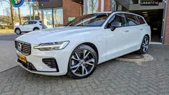 Wit Gebruikt 2020 Volvo V60 R-Design Stationwagen | € 37.900 (Eerlijke prijs)