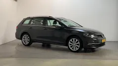 Grijs Gebruikt 2020 VW Golf VII Highline Stationwagen | € 14.950 (Goede deal)