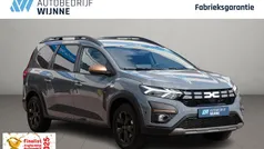 Gebruikt 2025 Dacia Jogger Extreme MPV | € 29.950 (Eerlijke prijs)