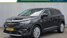 Zwart Gebruikt 2018 Opel Grandland X Innovation SUV | € 18.435 (Eerlijke prijs)