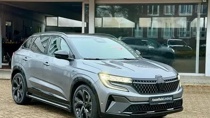 Occasion 2023 Renault Austral Iconic SUV | € 31.990 (Eerlijke prijs)