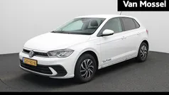 Gebruikt 2025 VW Polo Edition Hatchback | € 27.900 (Eerlijke prijs)