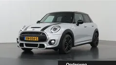 Gebruikt 2019 Mini Cooper S Hatchback | € 25.840 (Eerlijke prijs)