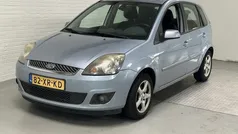 Blauw Gebruikt 2007 Ford Fiesta Futura Hatchback | € 1.999 (Eerlijke prijs)