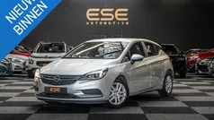 Zilver Gebruikt 2017 Opel Astra Edition Hatchback | € 7.995 (Goede deal)