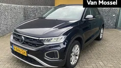 Gebruikt 2022 VW T-Roc Life SUV | € 24.400 (Eerlijke prijs)