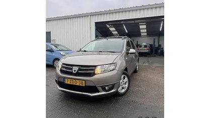 Bruin Gebruikt 2014 Dacia Logan MCV Ambiance MPV | € 4.250 (Eerlijke prijs)