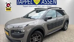 Zwart Gebruikt 2016 Citroën C4 Cactus PureTech Hatchback | € 10.449 (Eerlijke prijs)