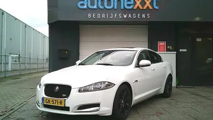 Wit Occasion 2014 Jaguar XF S Sedan | € 7.950 (Eerlijke prijs)