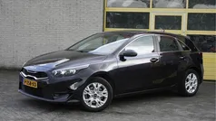 Zwart Gebruikt 2022 Kia Ceed Hatchback | € 14.950 (Super prijs)