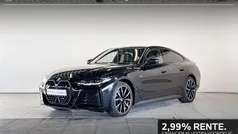 Saphirschwarz metallic (zwart metallic) Gebruikt 2025 BMW i4 M Sport Sedan | € 54.995 (Eerlijke prijs)