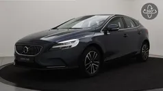 Gebruikt 2018 Volvo V40 Inscription Stationwagen | € 19.495 (Eerlijke prijs)