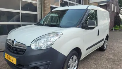 Occasion Opel Combo Edition 95 PK (69 kW) 2018 Wit MPV
