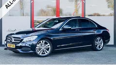 Blauw Gebruikt 2015 Mercedes C180 Ambition Sedan | € 18.950 (Eerlijke prijs)