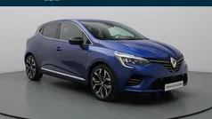 Gebruikt 2022 Renault Clio V Intens Hatchback | € 17.990 (Eerlijke prijs)