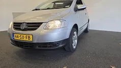 Grijs Gebruikt 2006 VW Fox Trendline Hatchback | € 1.490 (Goede deal)