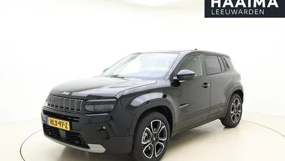 Zwart Nieuw 2025 Jeep Avenger EV Summit SUV | € 35.950 (Eerlijke prijs)