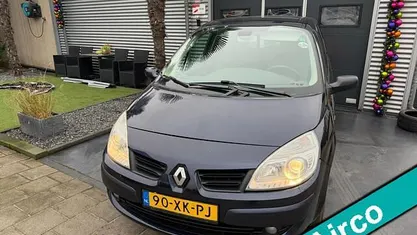 Blauw Gebruikt 2007 Renault Scénic II Business MPV | € 1.349 (Goede deal)