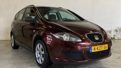 Occasion Seat Altea XL Reference 102 PK (75 kW) 2007 Rood MPV